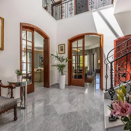 A Stunning 5 Bedroom In Madliena With A Pool *