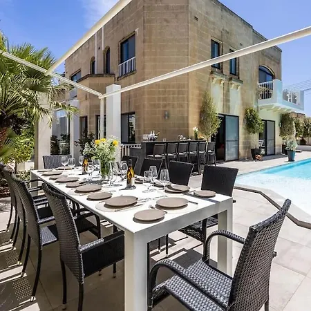Vila A Stunning 5 Bedroom In Madliena With A Pool Is-Swieqi