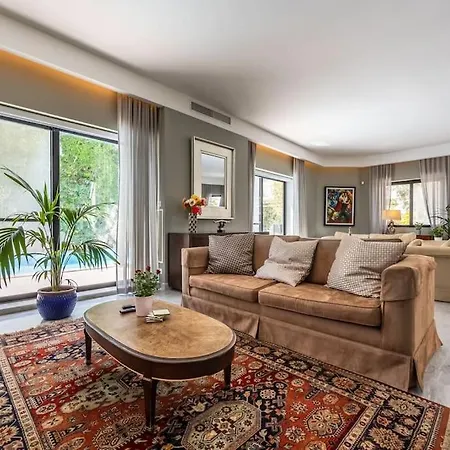 A Stunning 5 Bedroom In Madliena With A Pool Villa Is-Swieqi