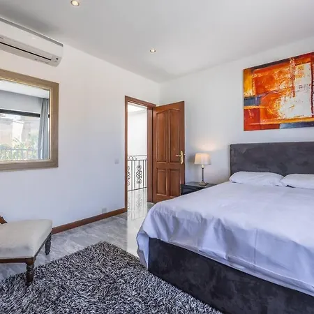 A Stunning 5 Bedroom In Madliena With A Pool *